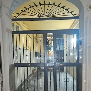 Miriam , Napoli Italia